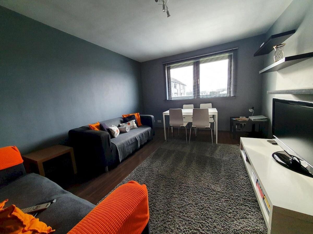 2 Bedroom, Free Parking & Netflix Near Hospitals Aberdeen Eksteriør billede